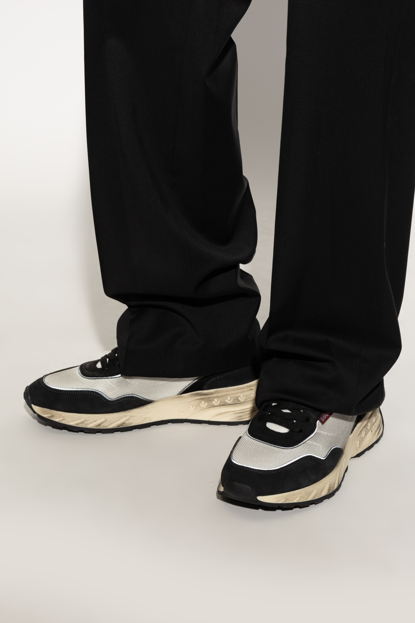 【関税込み】Dsquared2 ブラック Sprinter スニーカー DSQUARED2 Sprinter スニーカー | ブラック | FARFETCH JP
